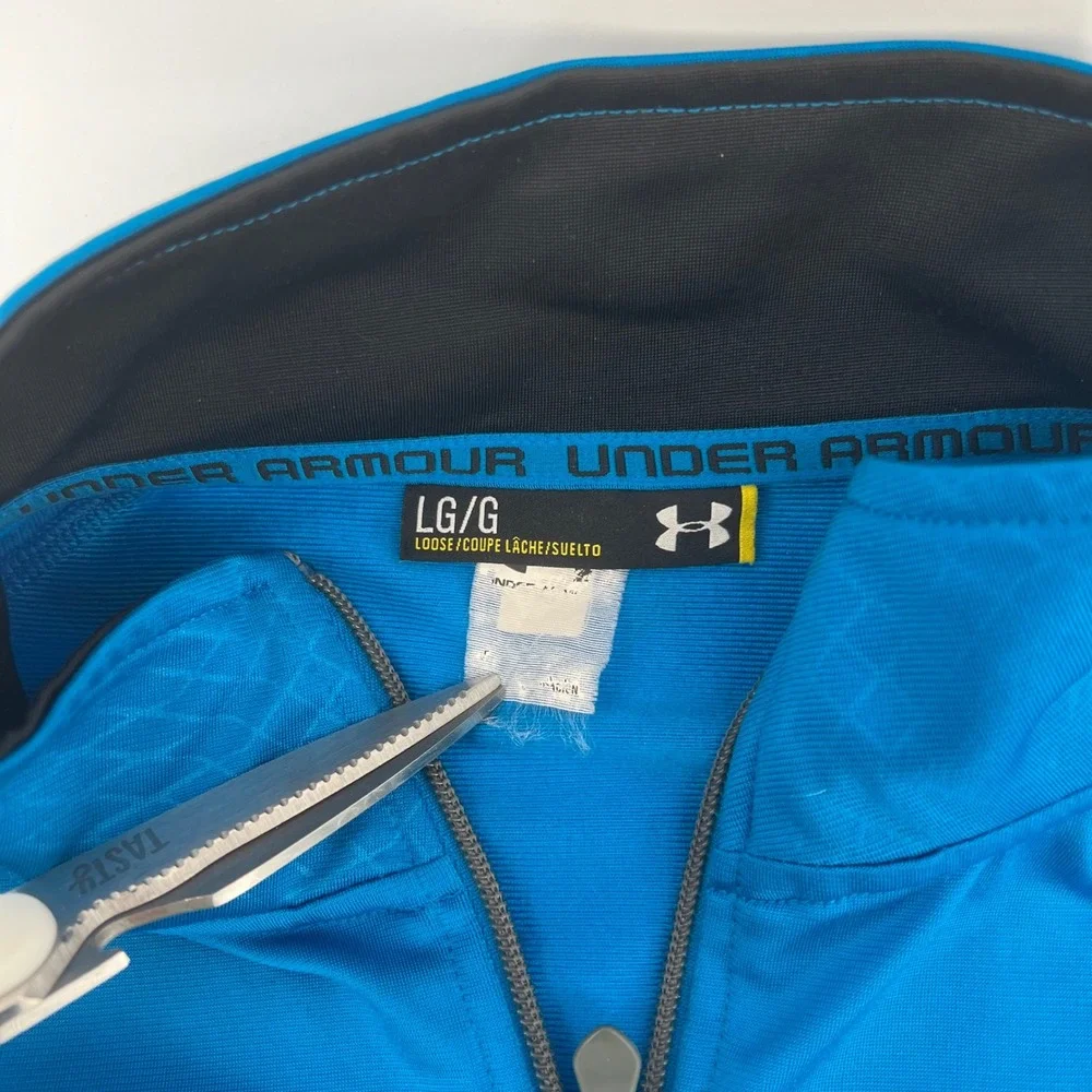 Under Armour Mens Blue Black Full Zip Track Jacket Loose Fit 1240533 Size Large